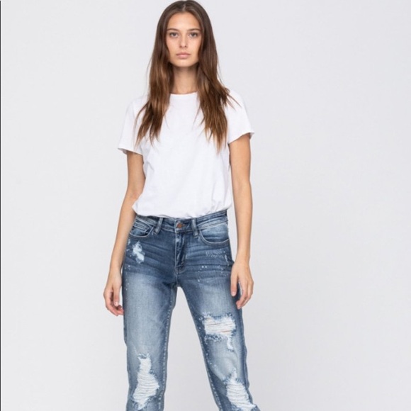 Judy Blue Destroyed BleachSplatter Boyfriend Jeans - Picture 2 of 7